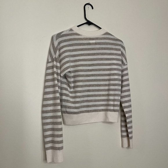 Abercrombie and Fitch 100% Cashmere Cream & Beige Stripe Sweater XXS - Picture 9 of 9